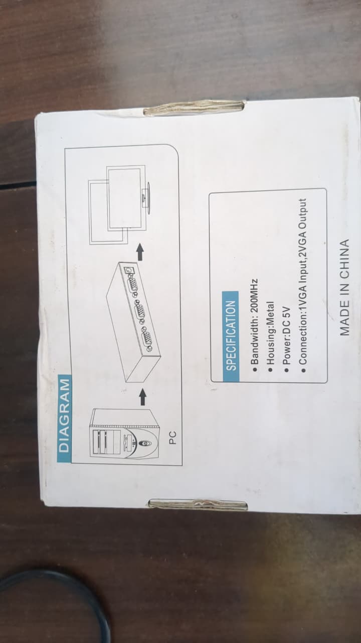 Ad Net 2 Port VGA Splitter 200MHz 1 In 2 Out Video Splitter
